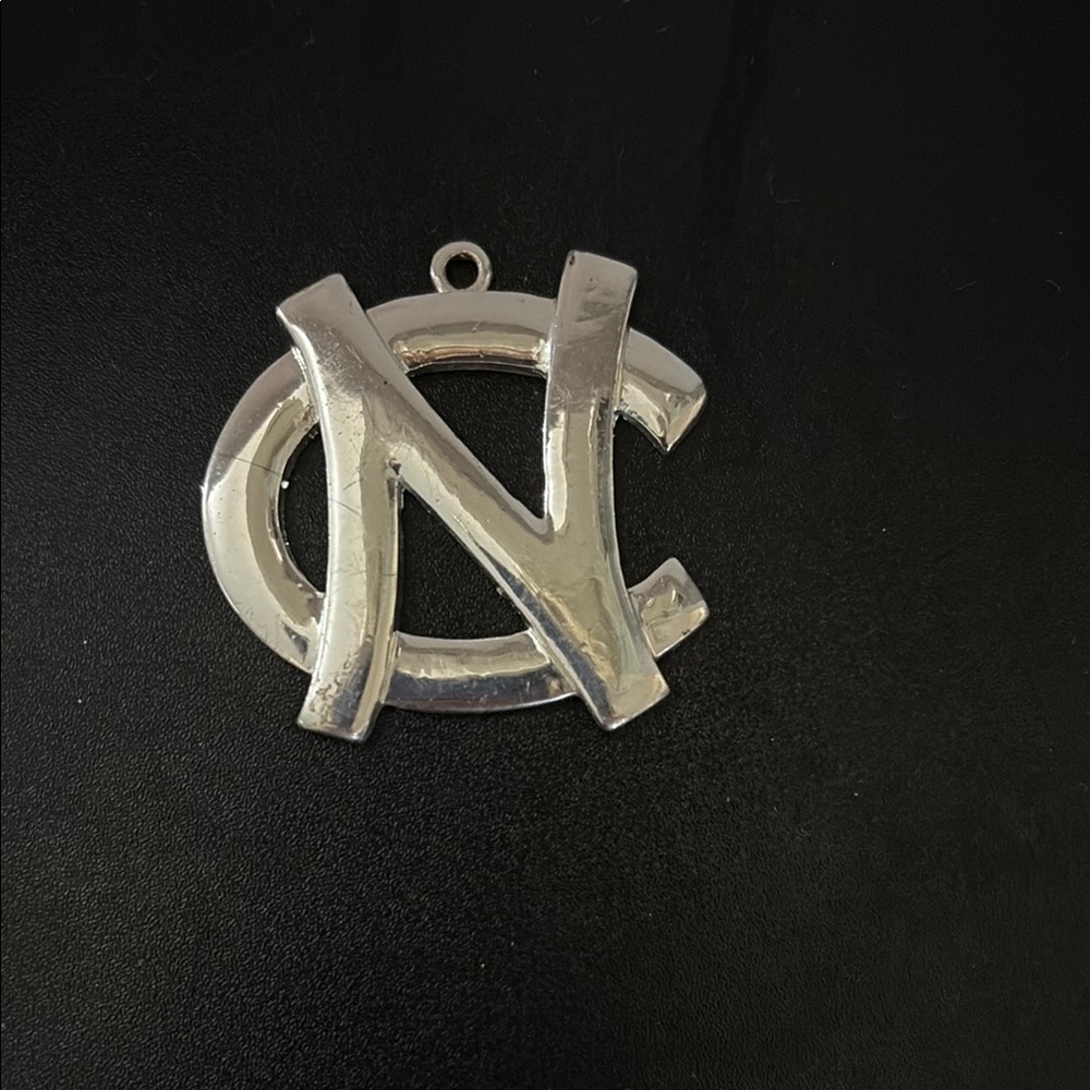 North Carolina Tarheels silver necklace #pendant Great for Tarheel fans#Tarheel